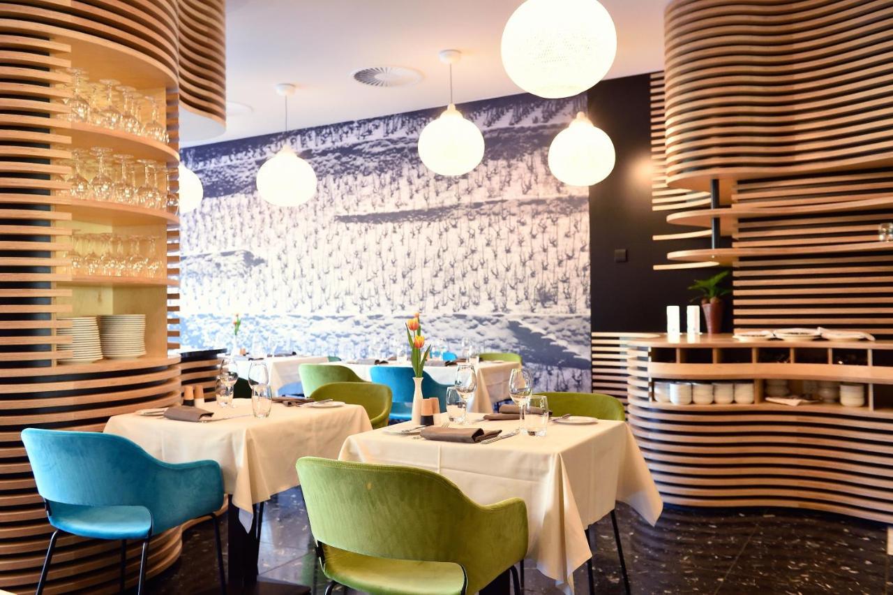Hotel Vatel 4* Superior Martigny Εξωτερικό φωτογραφία